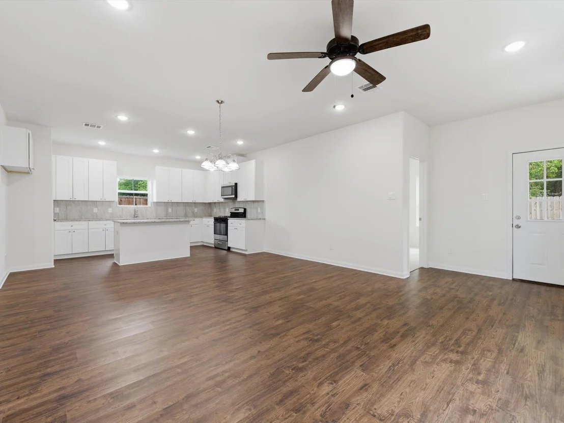 Photo of 2803 Topiary Lane