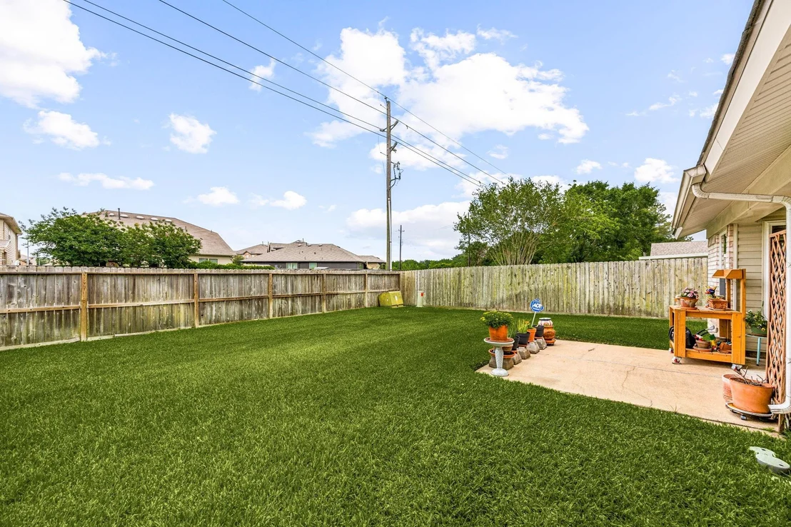 Photo of 2306 Townhall Lane