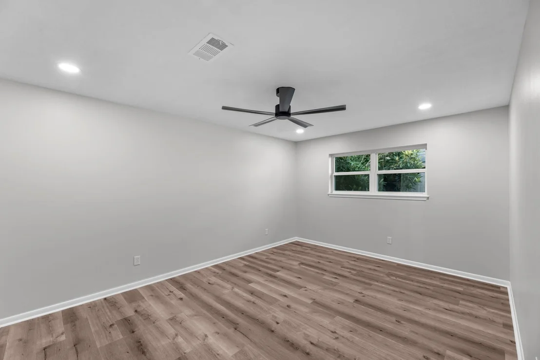 Photo of 213 Westview Drive
