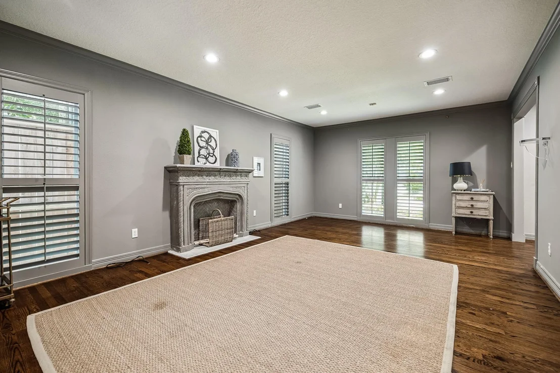 Photo of 3214 Sunset Boulevard