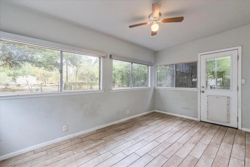 Photo of 1124 Timber Elm