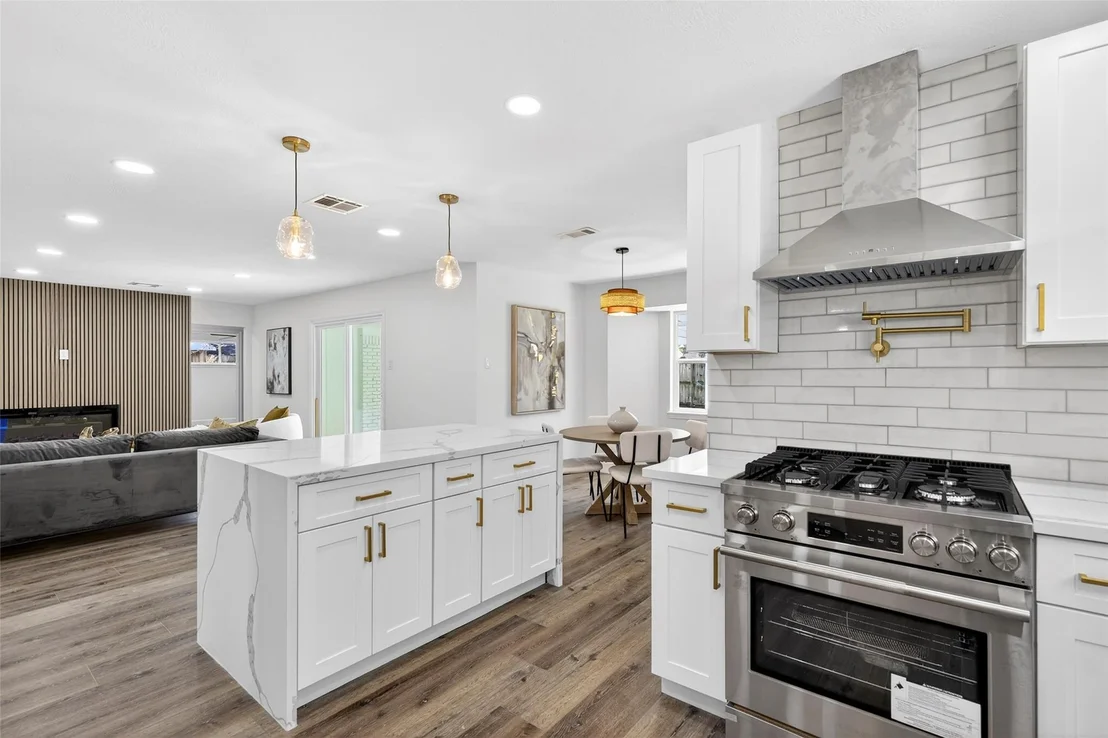 Photo of 5447 Darnell Street