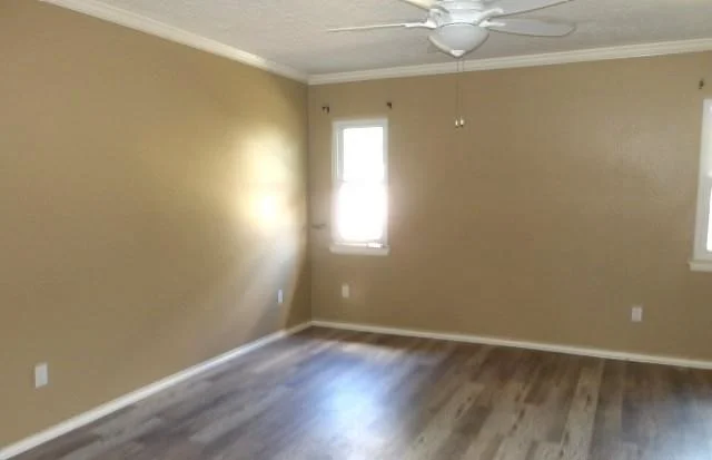 Photo of 4706 Owens Creek Lane