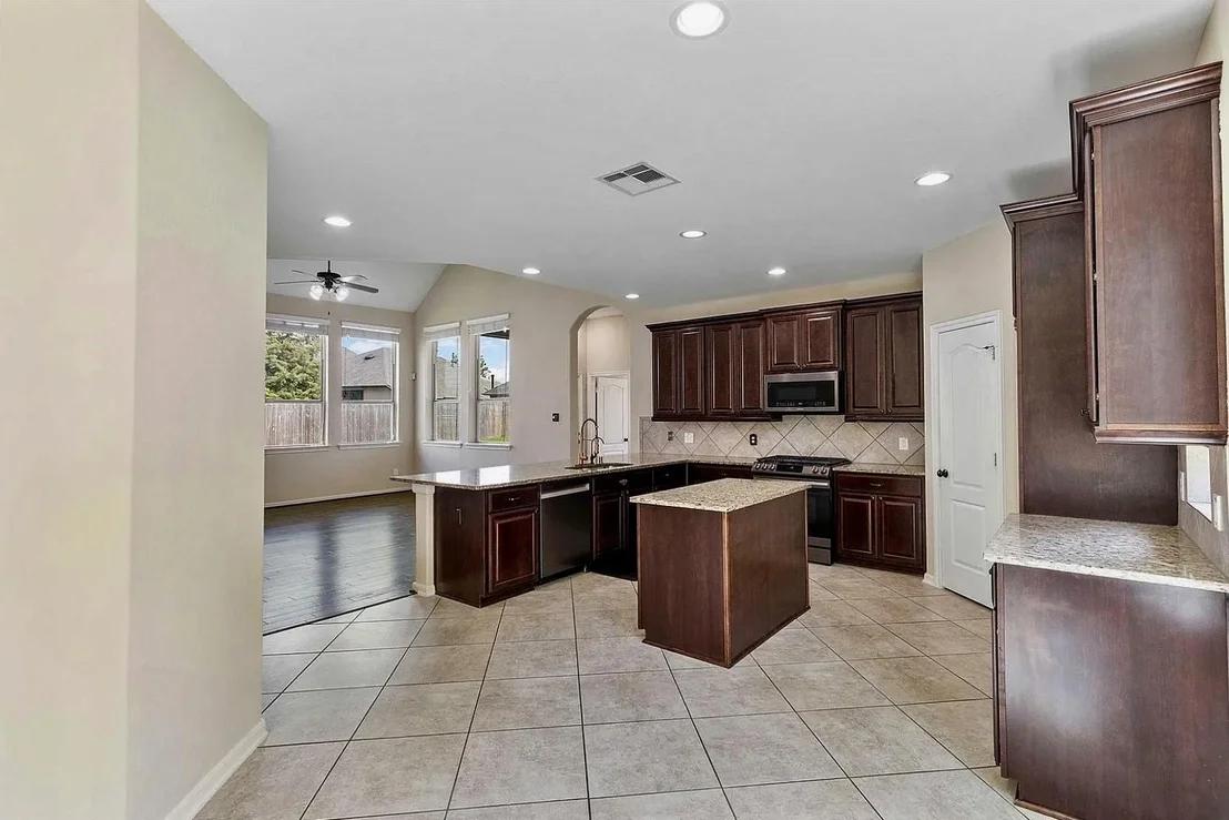 Photo of 17206 Upper Ridge Lane