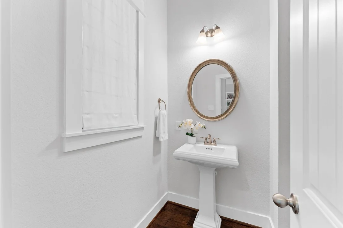 Photo of 418 Isolde Drive