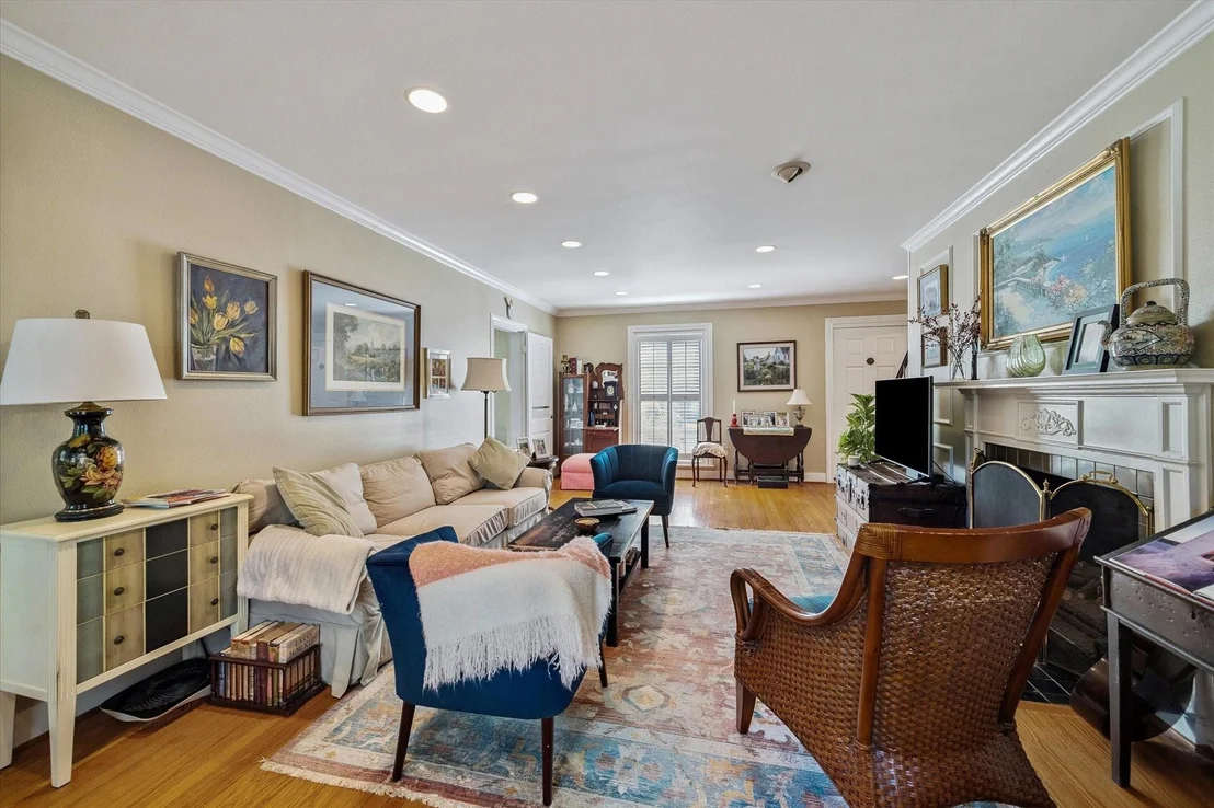Photo of 3132 Nottingham Street