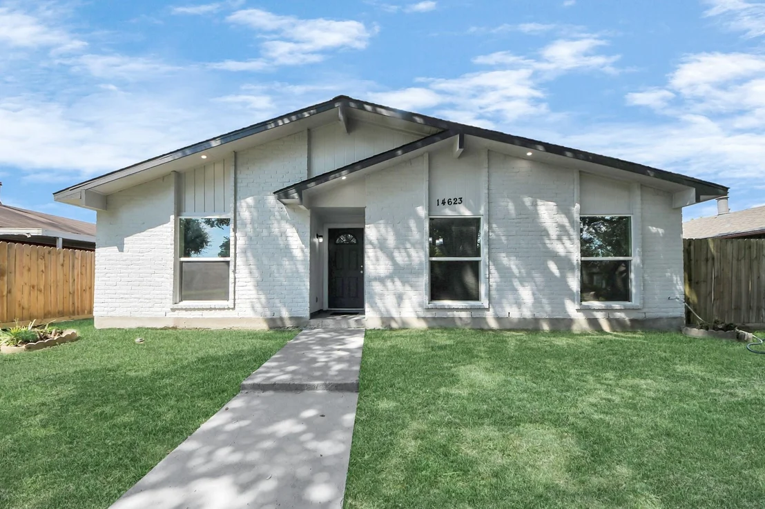 Photo of 14623 Lorne Drive