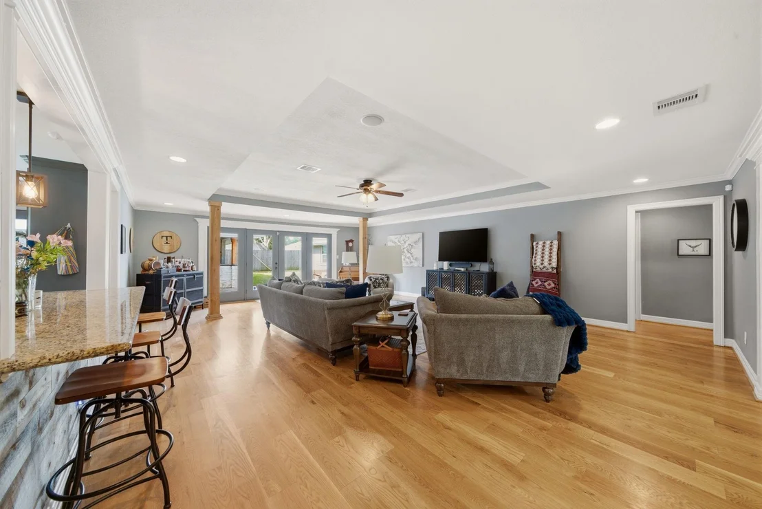 Photo of 4801 Willowbend Boulevard