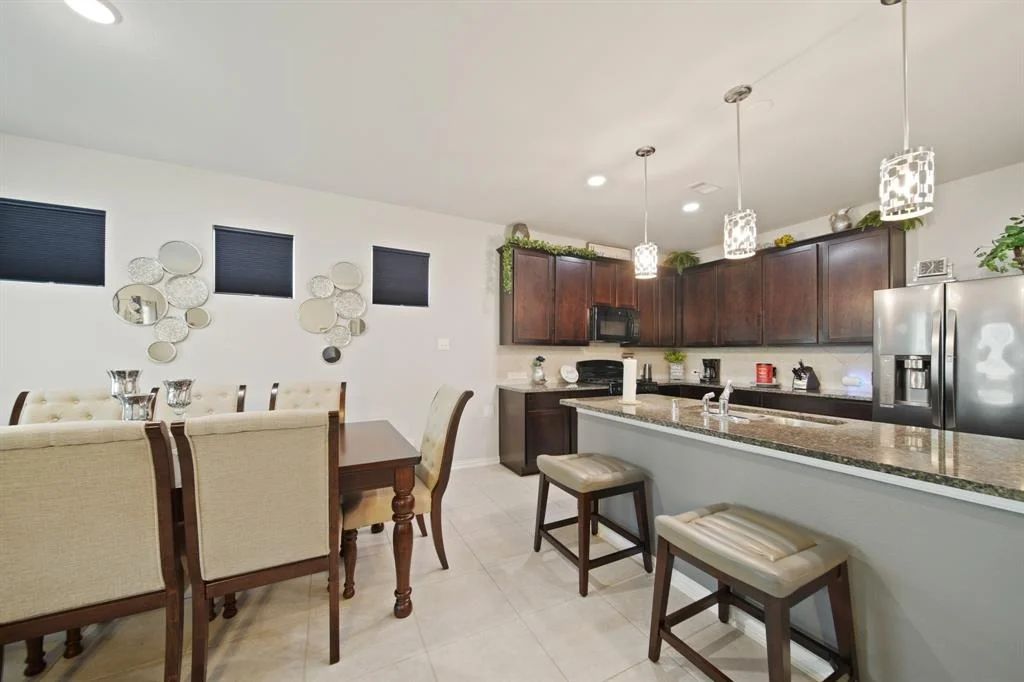 Photo of 16 Montecito Lane