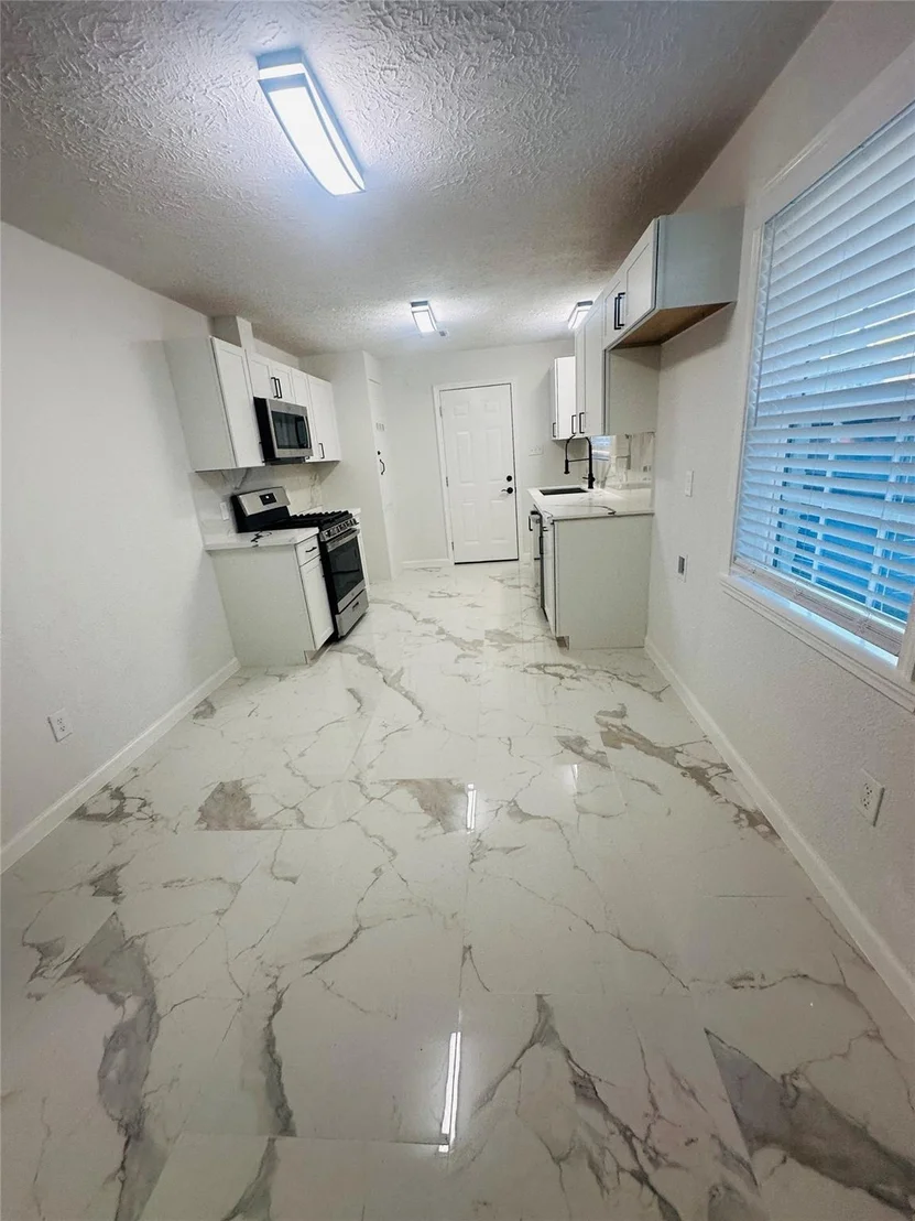 Photo of 2531 Walcott Lane
