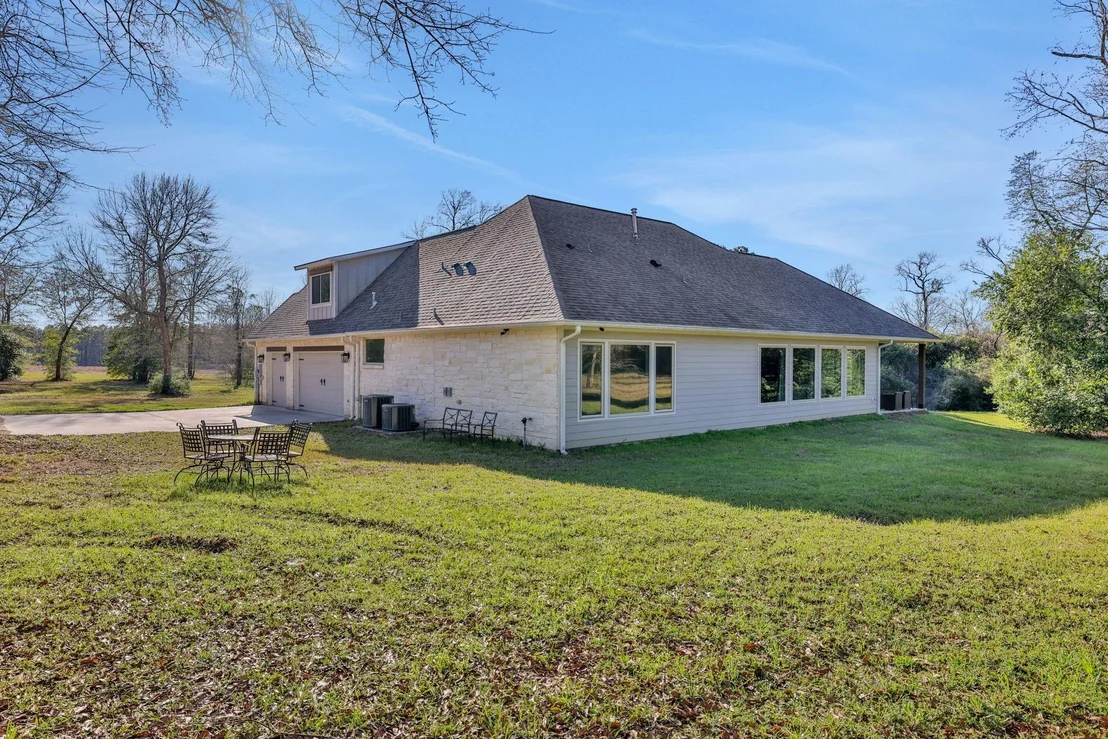 Photo of 340 Pine Drive