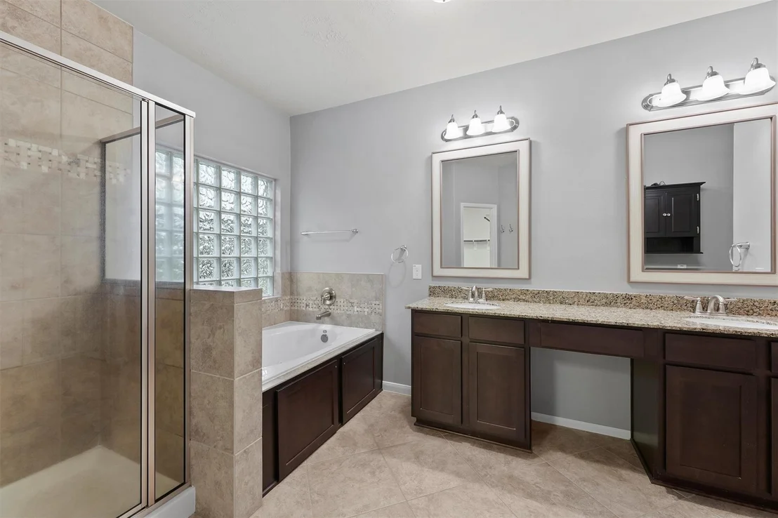 Photo of 610 Carriage View Lane