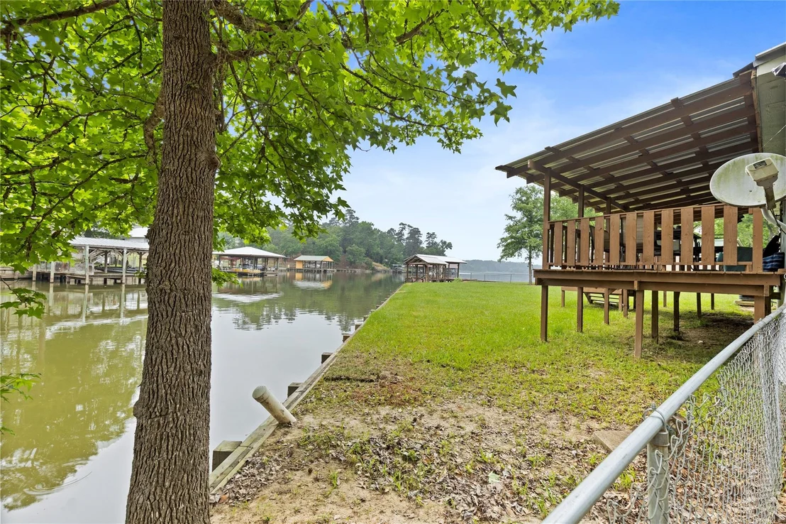 Photo of 460 Ridge Trail