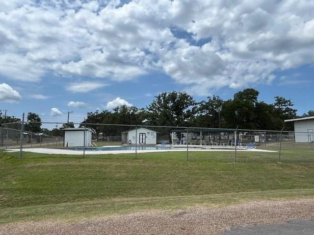 Photo of 901 & 903 Parallel Road