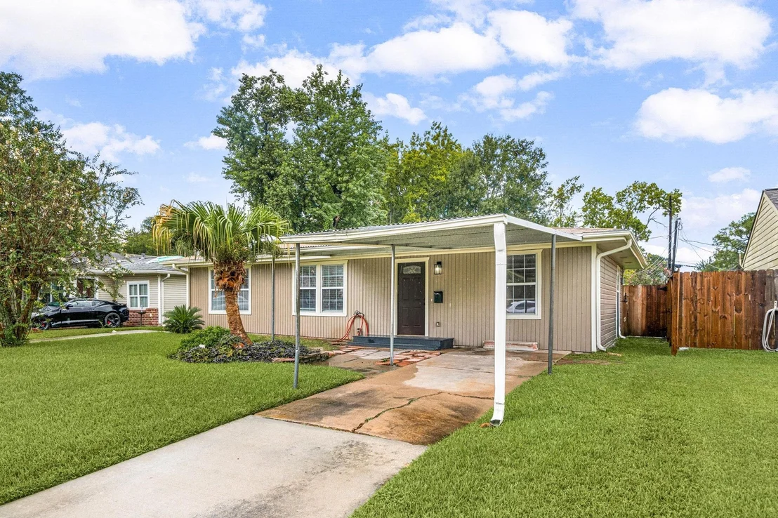 Photo of 1206 Oak Meadows Street
