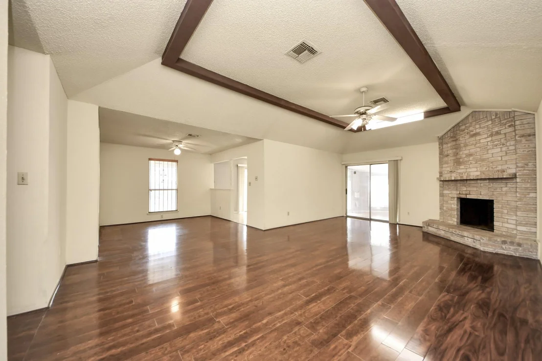 Photo of 6643 Briar Glade Drive