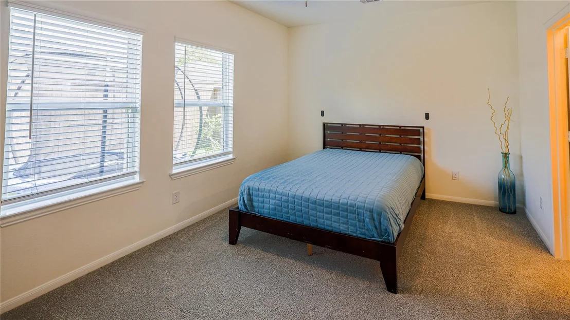 Photo of 402 Flycatcher Court
