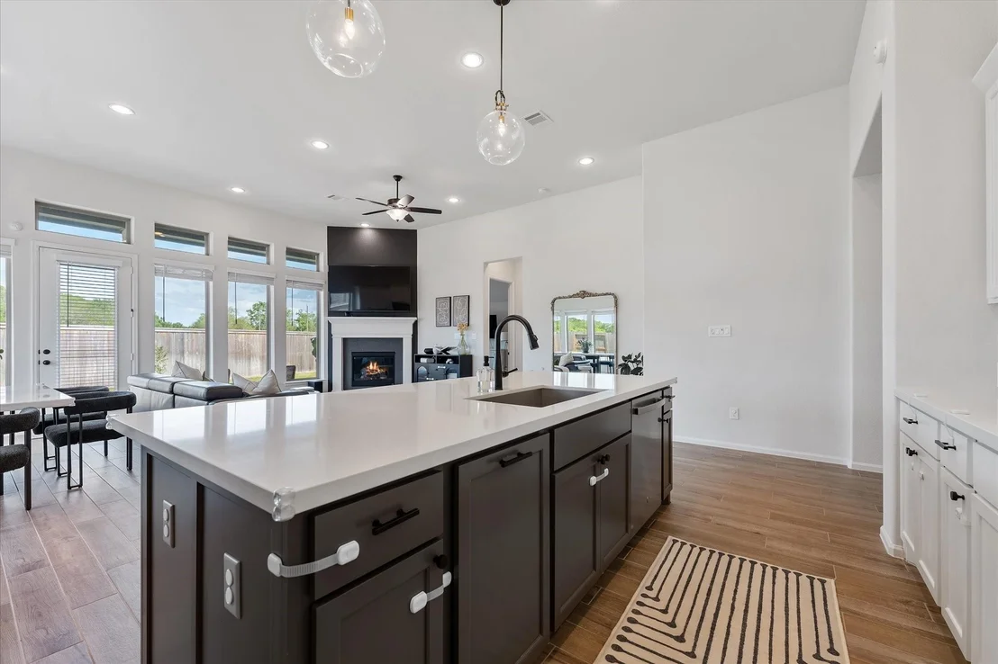 Photo of 10606 Beacon Harbor Way