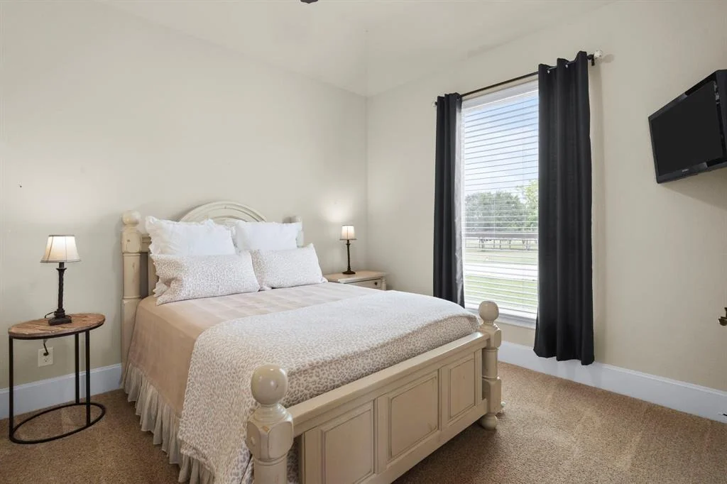 Photo of 2131 Grand River Drive