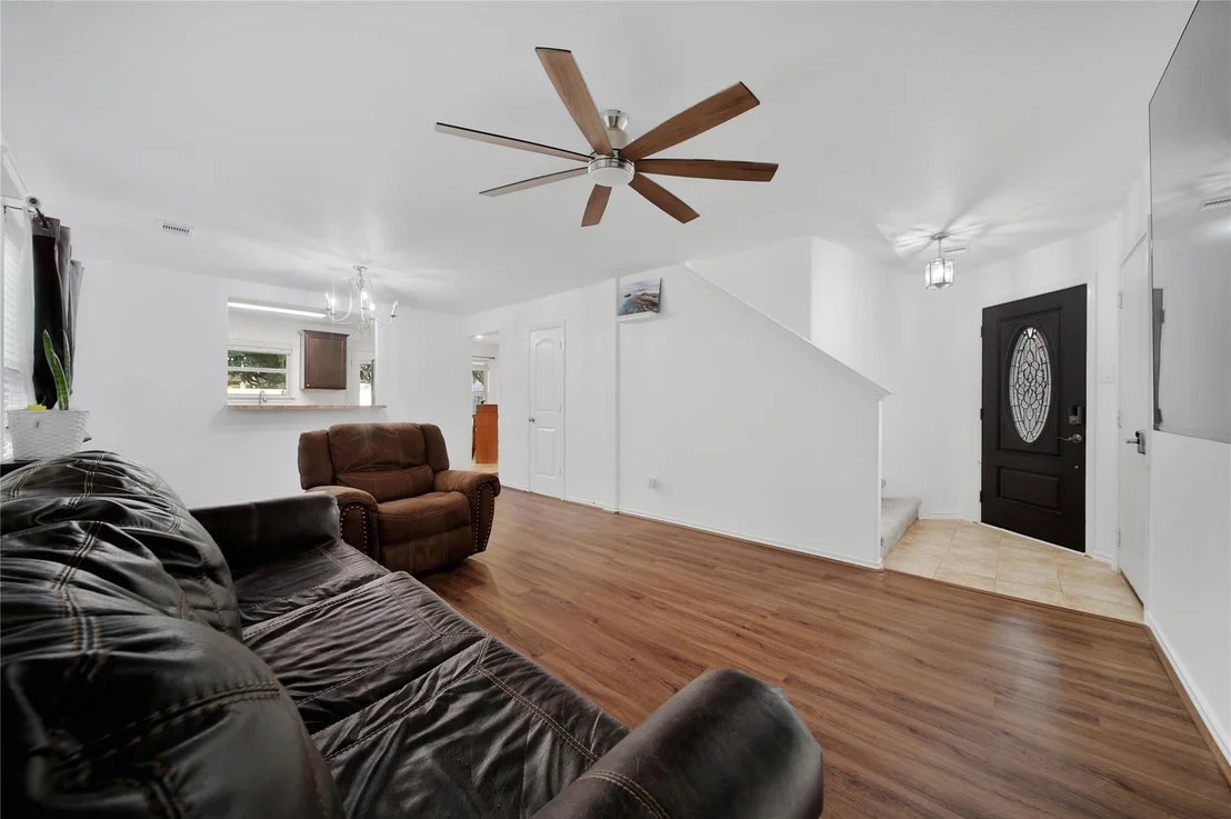 Photo of 6814 Pear Point Lane