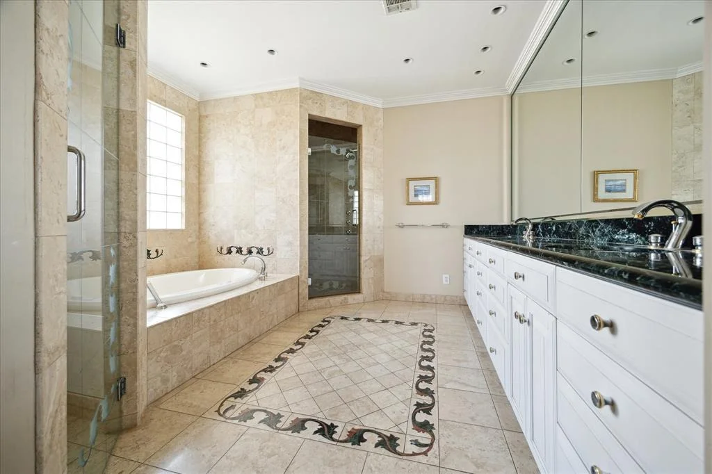 Photo of 6632 Brompton Road