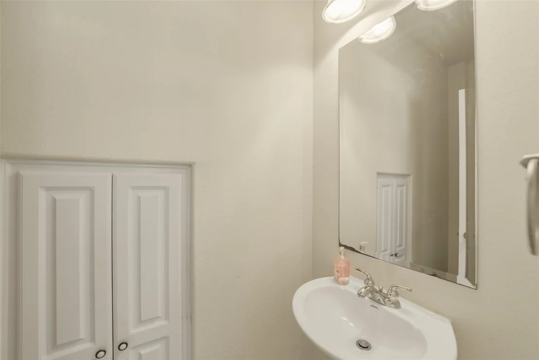 Photo of 4711 N Pine Brook Way