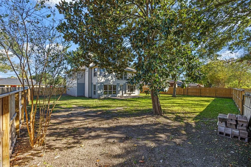 Photo of 1410 Wesley Ln