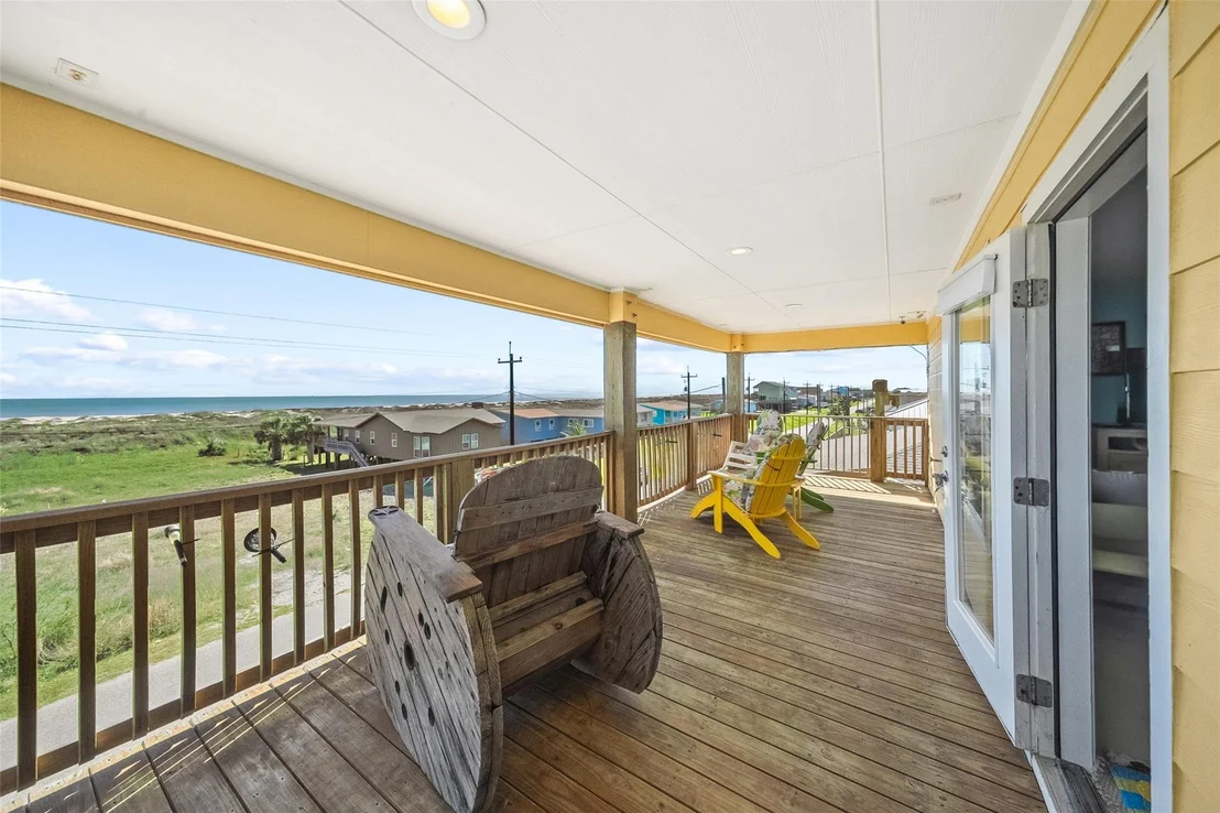 Photo of 521 Beachfront Drive