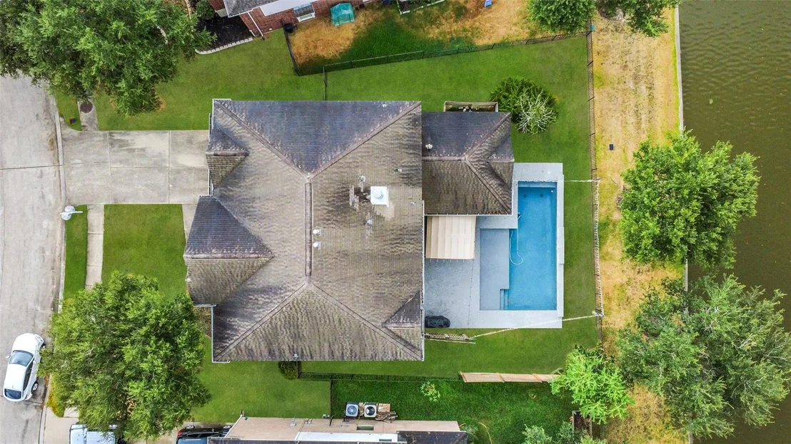 Photo of 30214 Vinebriar Drive