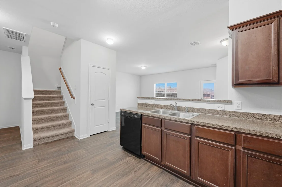 Photo of 112 Blue Crest Lane