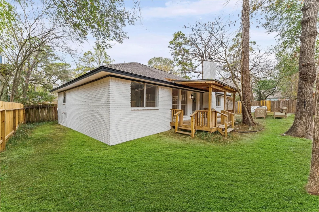 Photo of 30 N Drifting Leaf Court