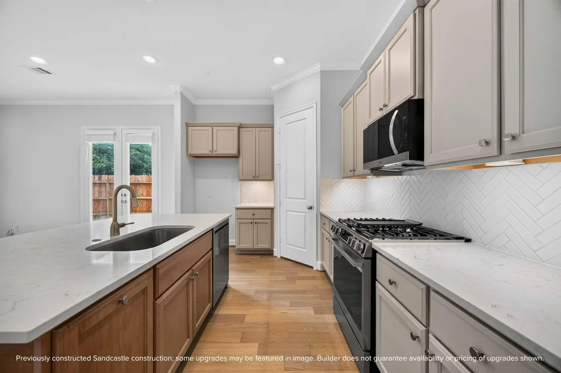 Photo of 2027 Fairview Avenue