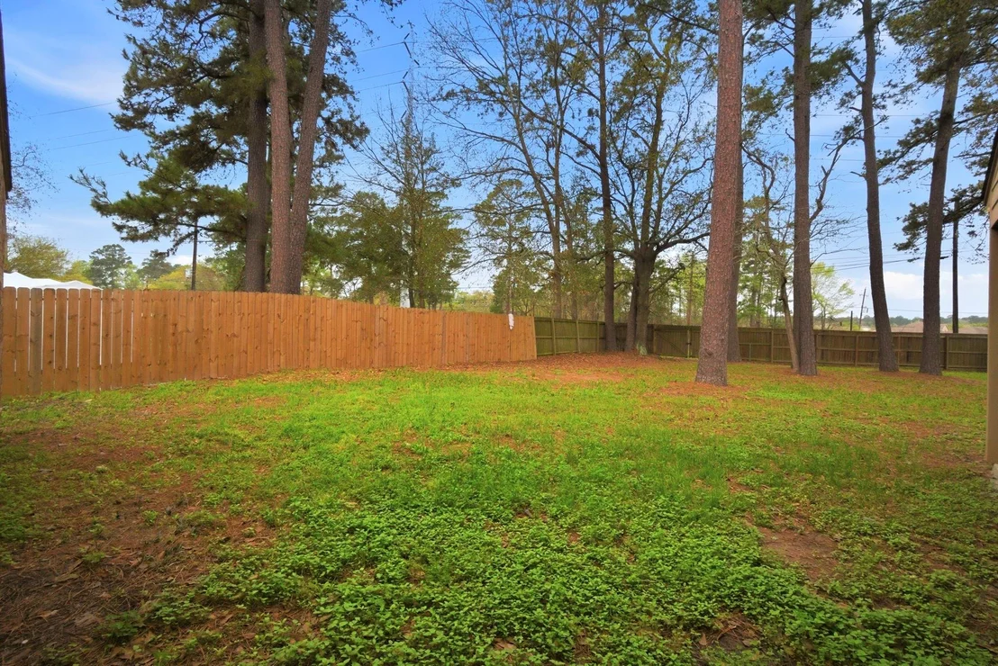 Photo of 74 Oak Grove Lane