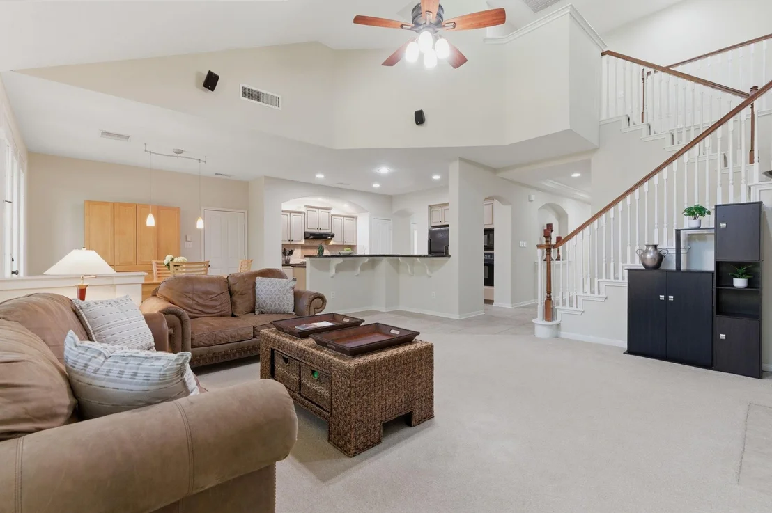 Photo of 106 Longsford Circle