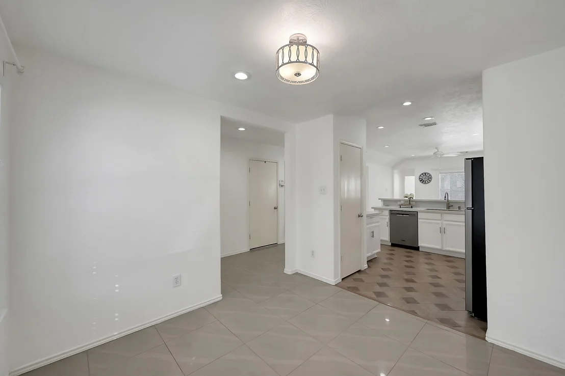 Photo of 50 Thicket Grove Place