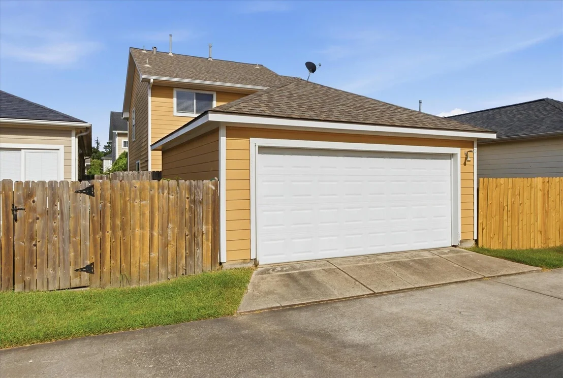 Photo of 3946 Mossy Place Lane