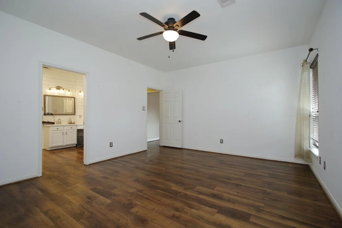 Photo of 19807 Creekshore Drive