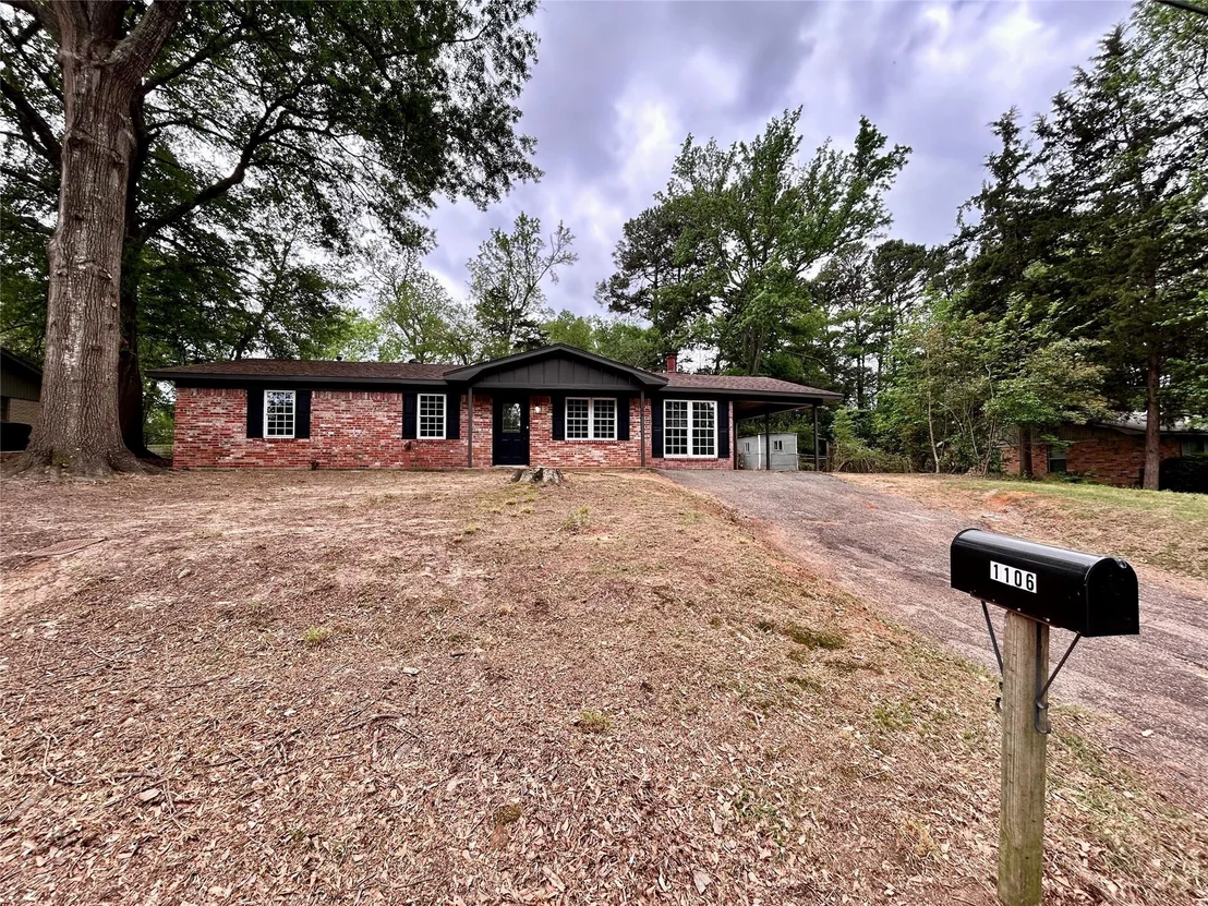 Photo of 1106 Annette Drive