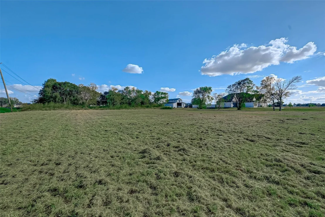 Photo of 4821 Walters Road