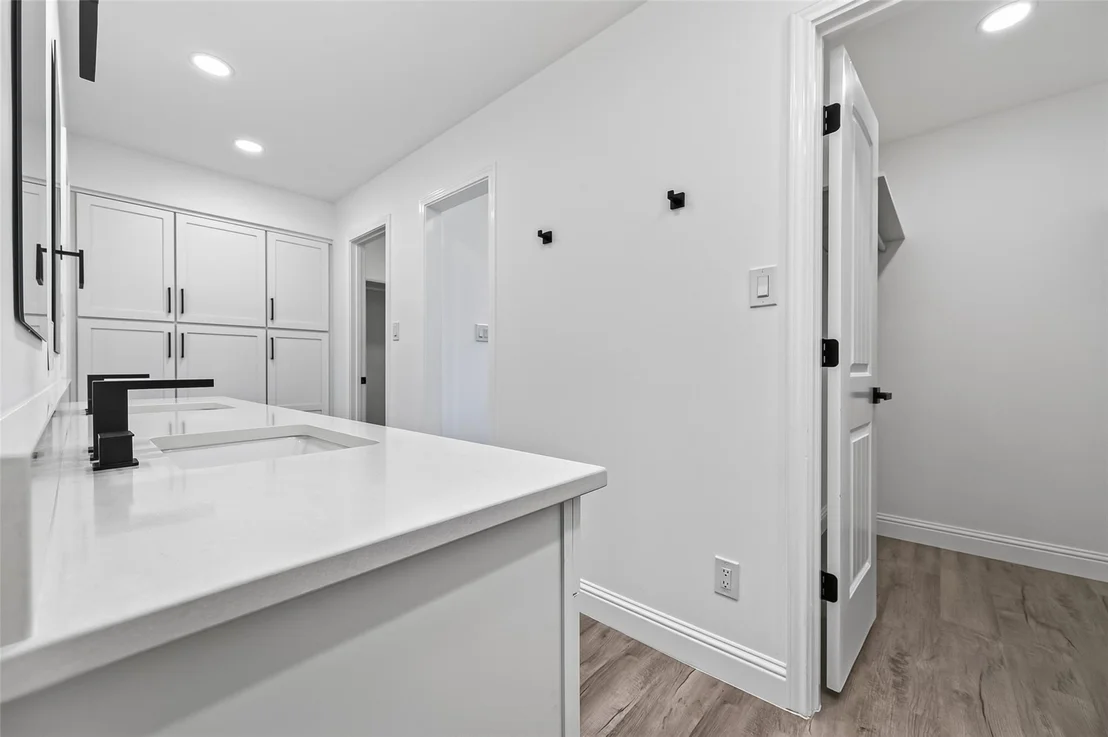Photo of 15402 Ripplestream Street