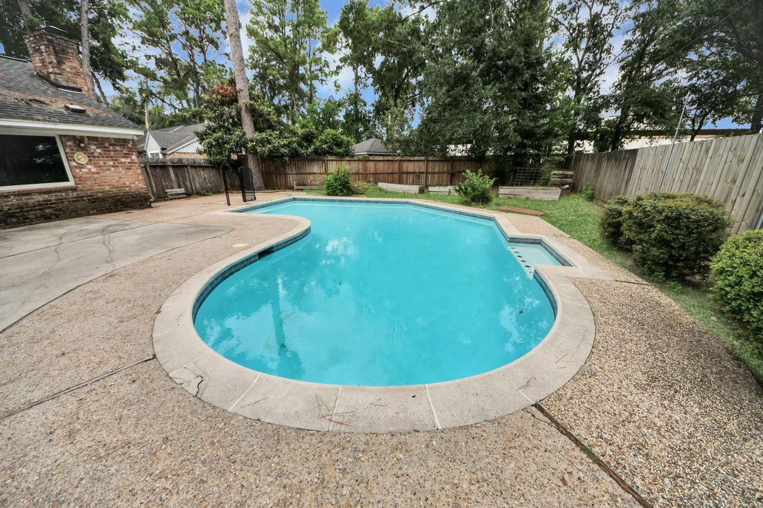 Photo of 5807 Foresthaven Drive