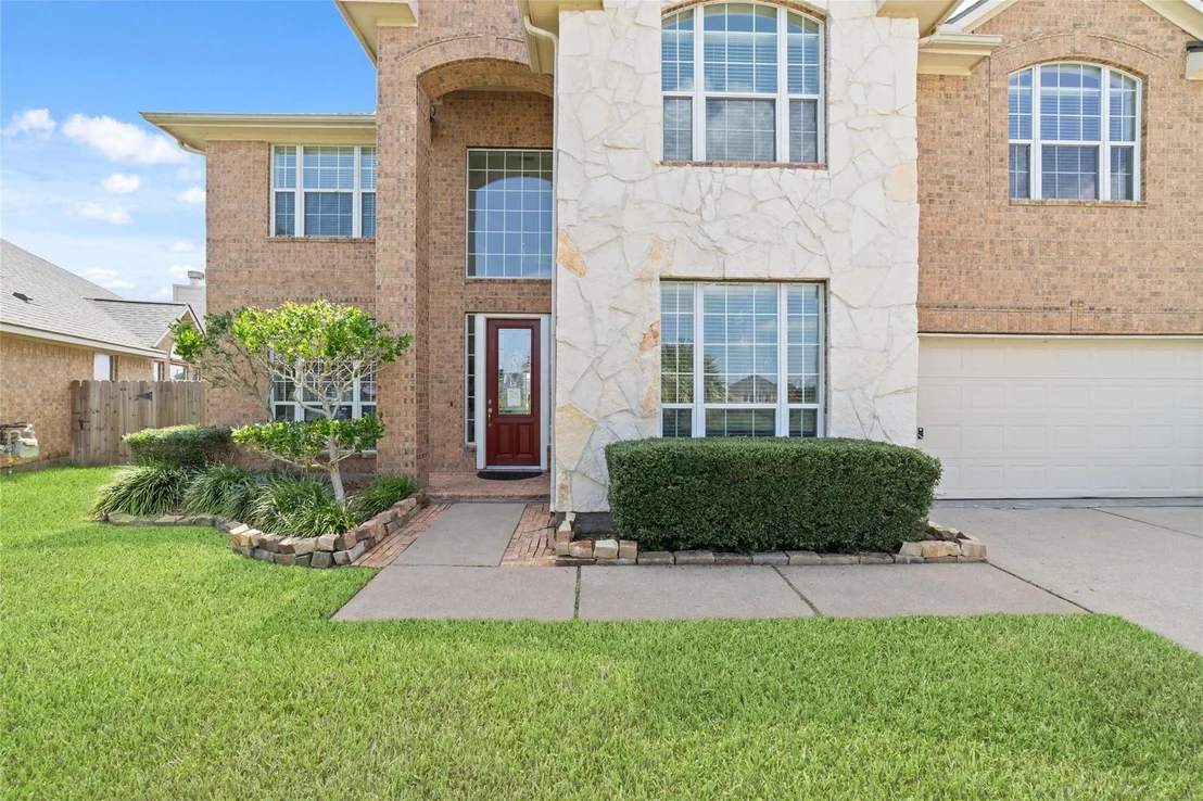 Photo of 8 Terra Bella