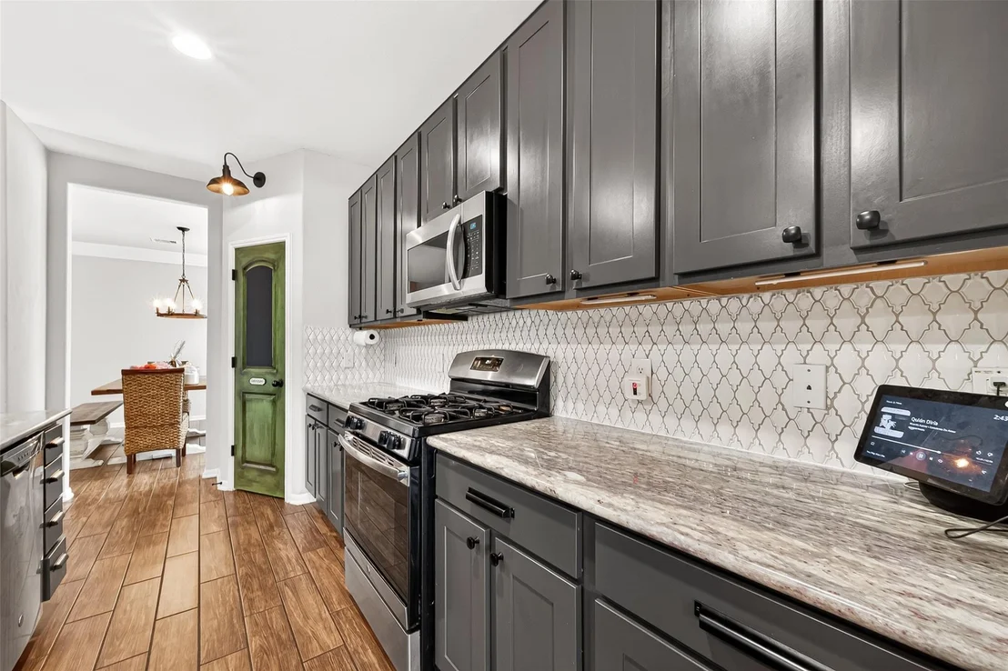 Photo of 107 Sawmill Ridge Road