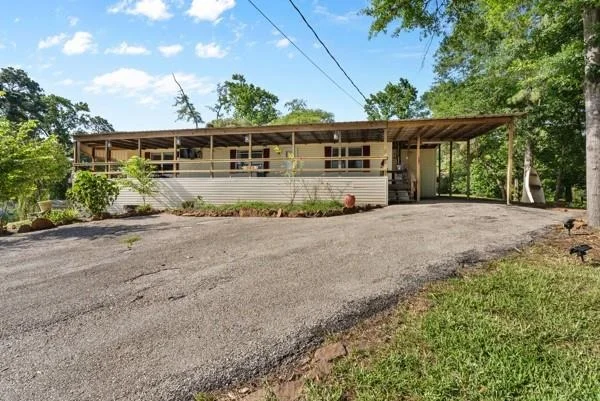 Photo of 388 Apple Grove