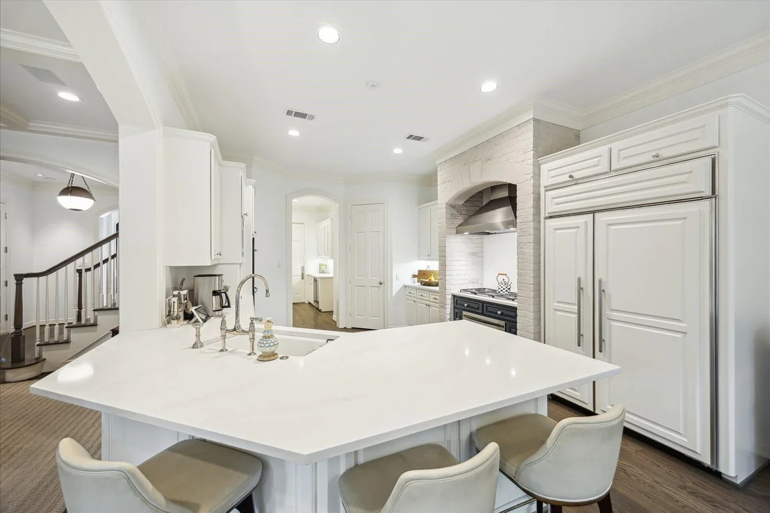 Photo of 210 Park Laureate Drive