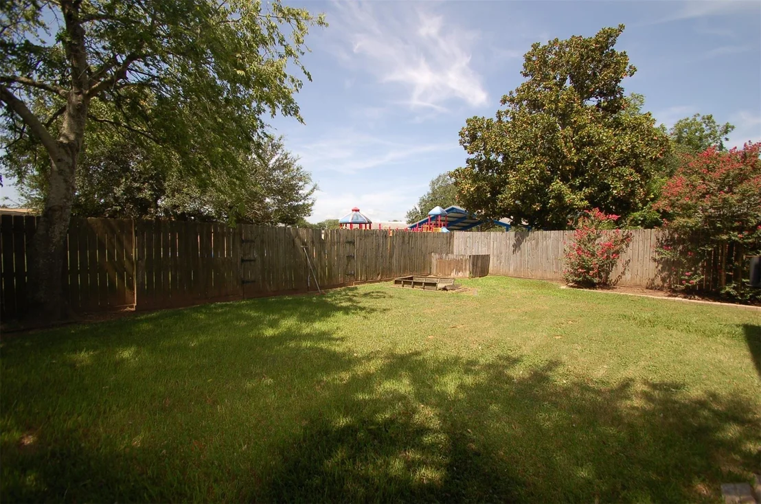 Photo of 2035 Old Dixie Drive