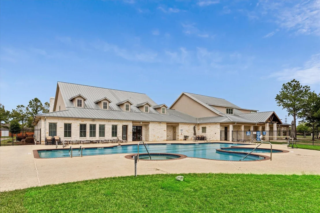 Photo of 19506 Riverhill Row Court