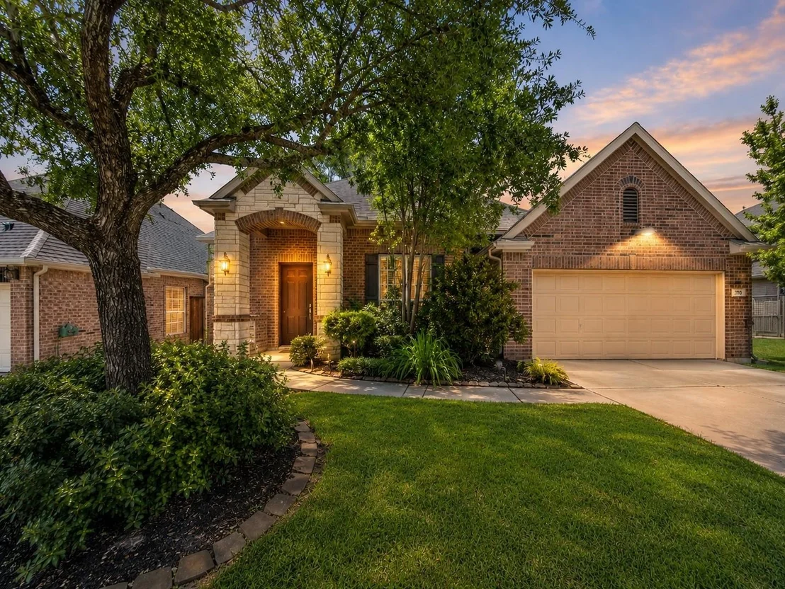Photo of 20918 Field Manor Lane