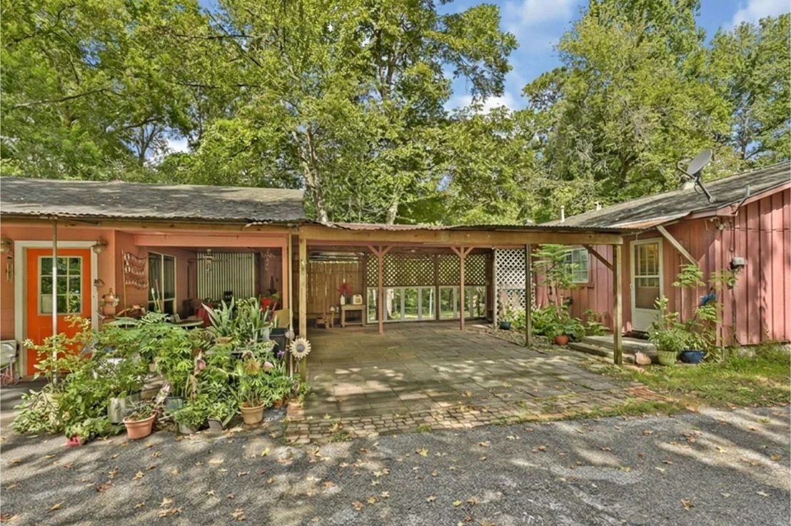 Photo of 1522 Spring Hills Drive