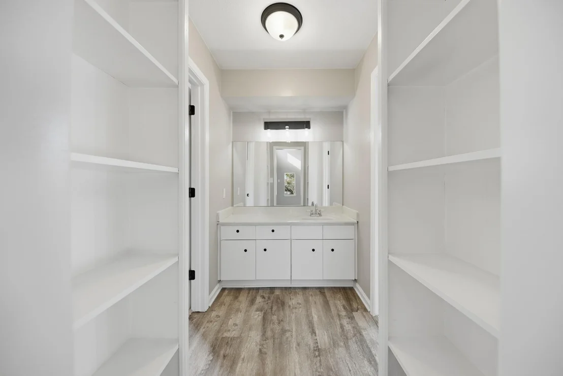 Photo of 11502 Bellerive Drive